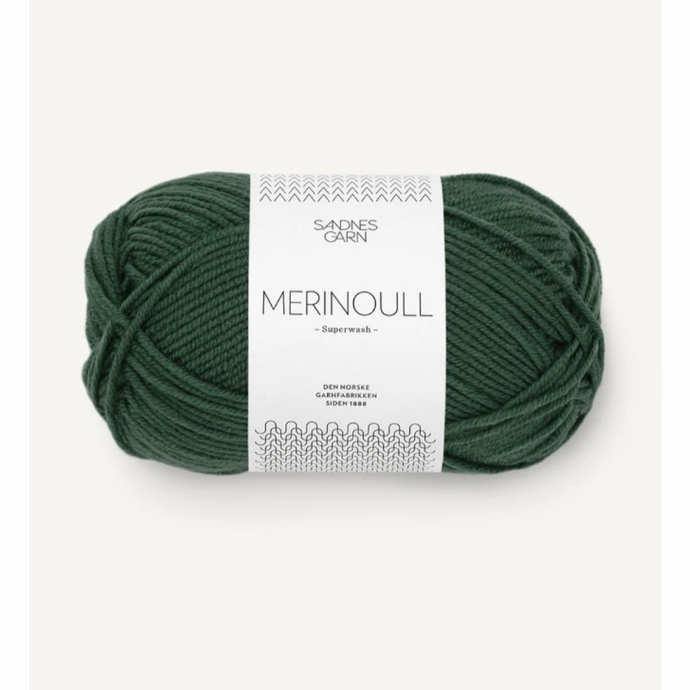 Sandnes Garn Merinoull Superwash Yarn in Forest Green